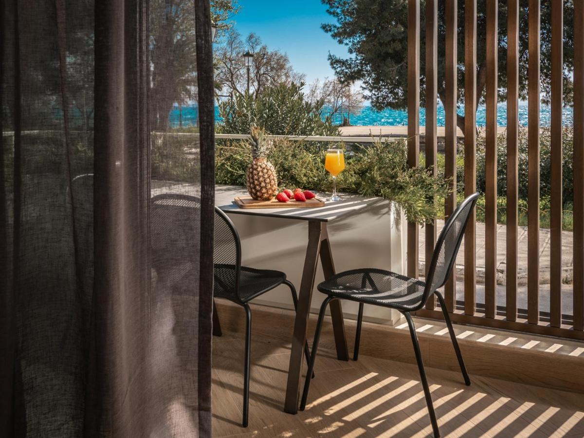 זקינטוס טאון Point Ephemere Beachfront Apartments מראה חיצוני תמונה
