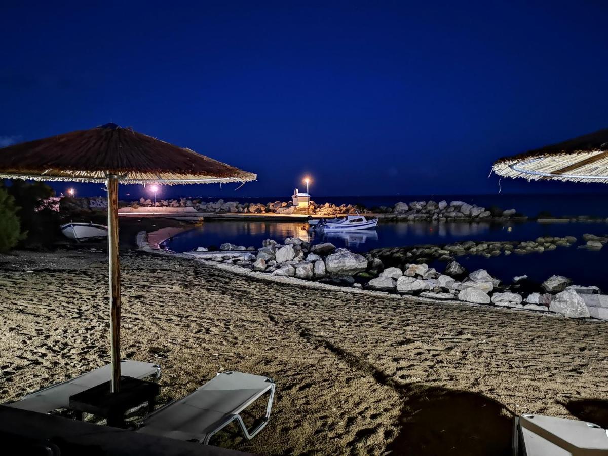זקינטוס טאון Point Ephemere Beachfront Apartments מראה חיצוני תמונה
