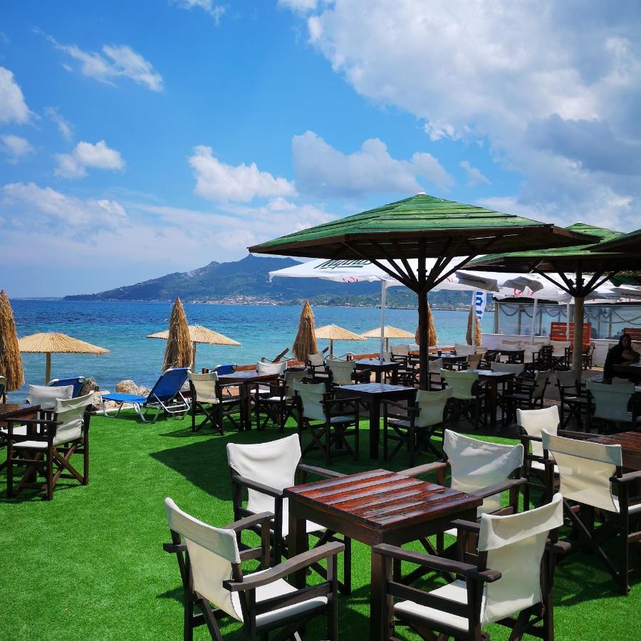 זקינטוס טאון Point Ephemere Beachfront Apartments מראה חיצוני תמונה